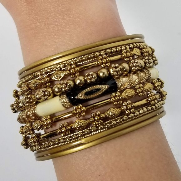 Jewelry - Black and Gold Enameled Bangle Set